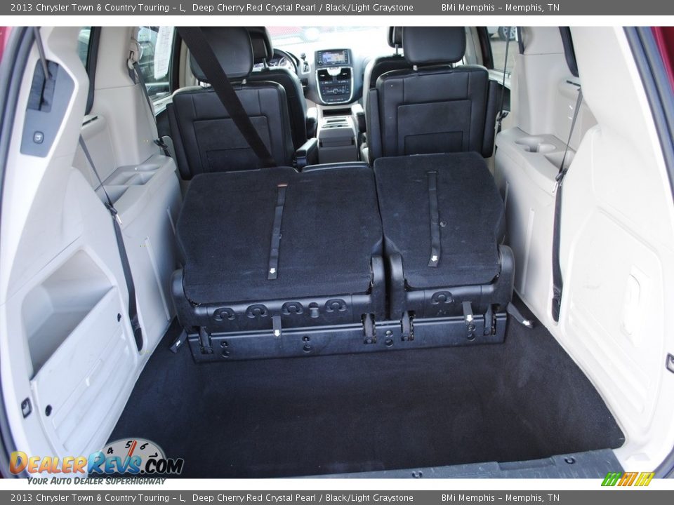 2013 Chrysler Town & Country Touring - L Deep Cherry Red Crystal Pearl / Black/Light Graystone Photo #25