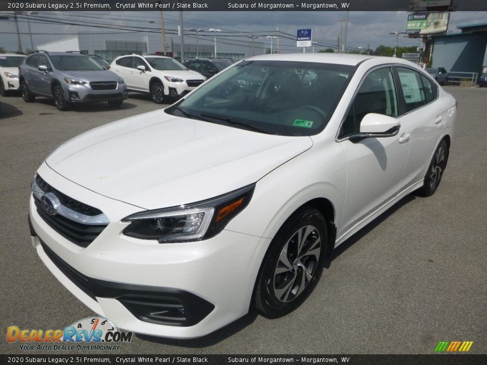Front 3/4 View of 2020 Subaru Legacy 2.5i Premium Photo #8