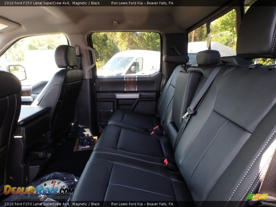 2019 Ford F150 Lariat SuperCrew 4x4 Magnetic / Black Photo #12