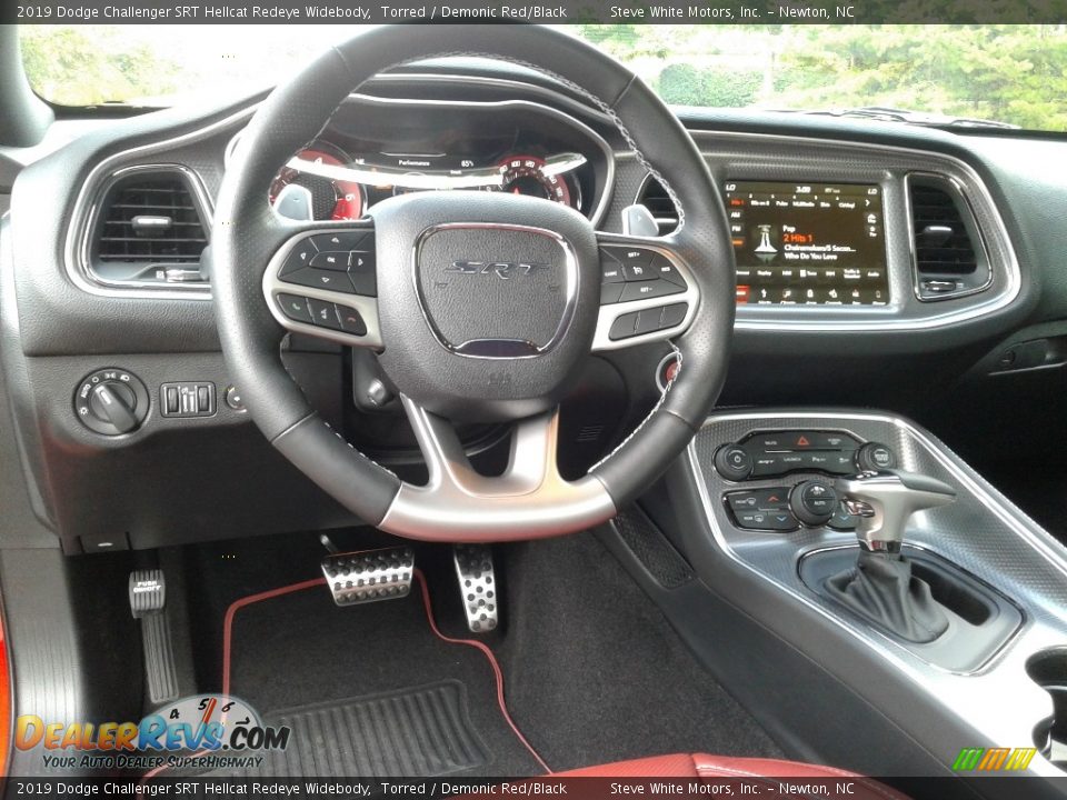 Dashboard of 2019 Dodge Challenger SRT Hellcat Redeye Widebody Photo #32