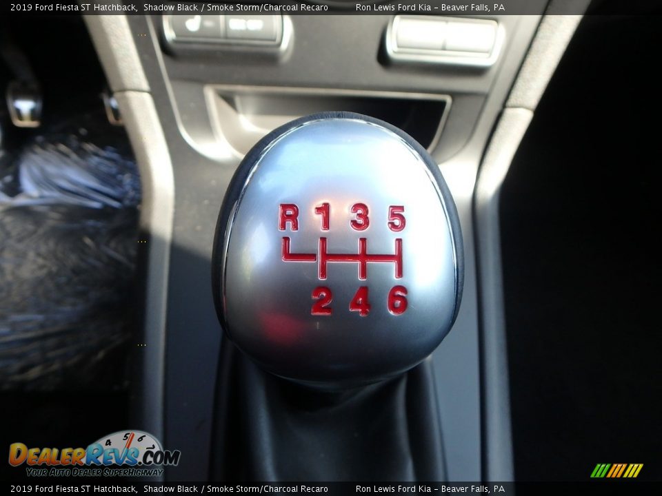 2019 Ford Fiesta ST Hatchback Shifter Photo #18