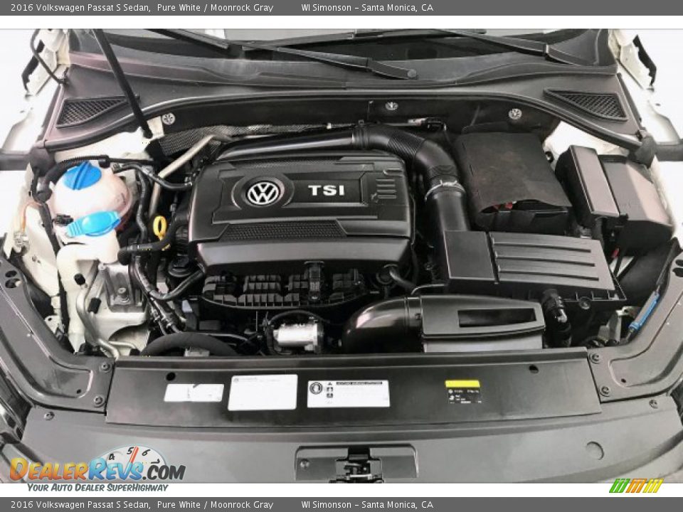 2016 Volkswagen Passat S Sedan Pure White / Moonrock Gray Photo #9