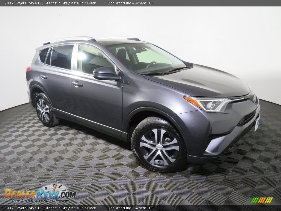 2017 Toyota RAV4 LE Magnetic Gray Metallic / Black Photo #3