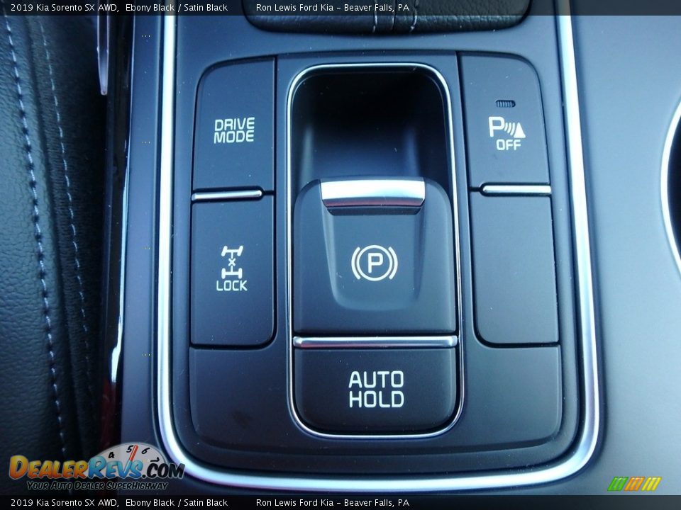 2019 Kia Sorento SX AWD Ebony Black / Satin Black Photo #17
