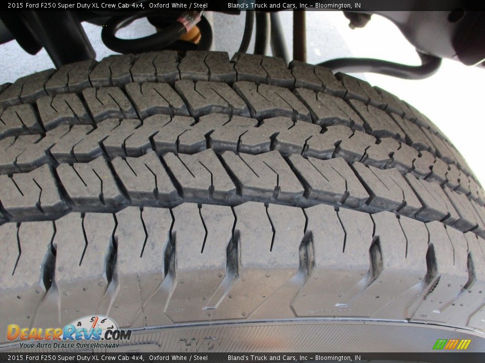 2015 Ford F250 Super Duty XL Crew Cab 4x4 Oxford White / Steel Photo #21