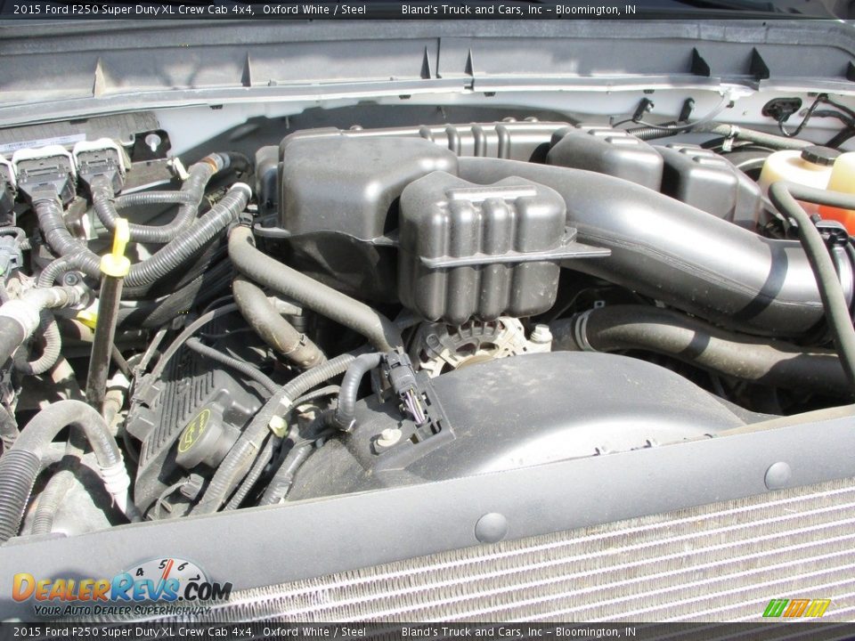 2015 Ford F250 Super Duty XL Crew Cab 4x4 Oxford White / Steel Photo #25