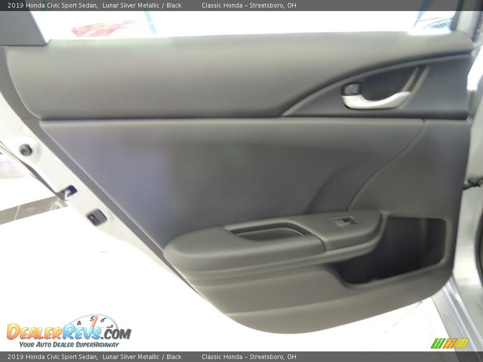 2019 Honda Civic Sport Sedan Lunar Silver Metallic / Black Photo #10