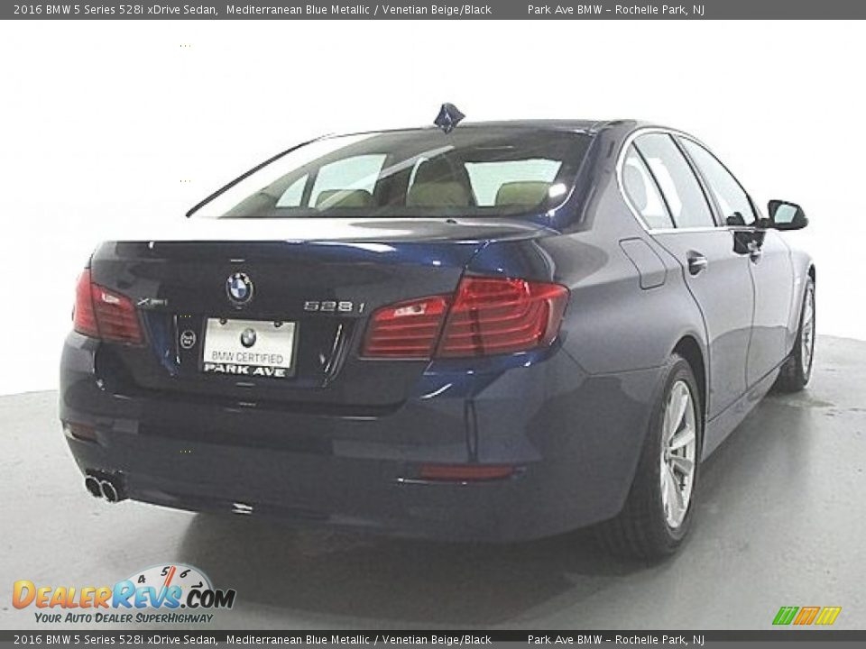 2016 BMW 5 Series 528i xDrive Sedan Mediterranean Blue Metallic / Venetian Beige/Black Photo #4