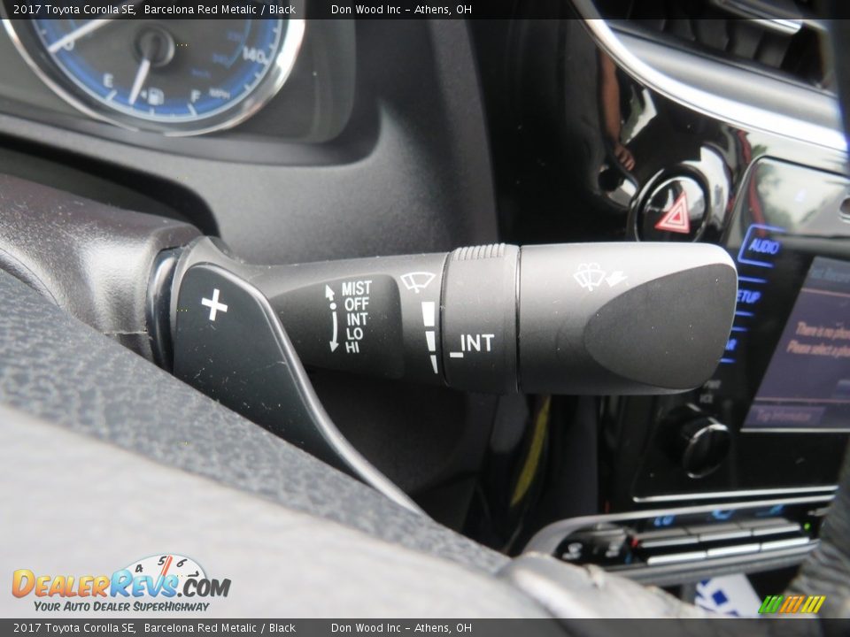 2017 Toyota Corolla SE Barcelona Red Metalic / Black Photo #25