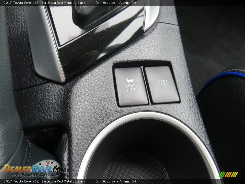2017 Toyota Corolla SE Barcelona Red Metalic / Black Photo #28