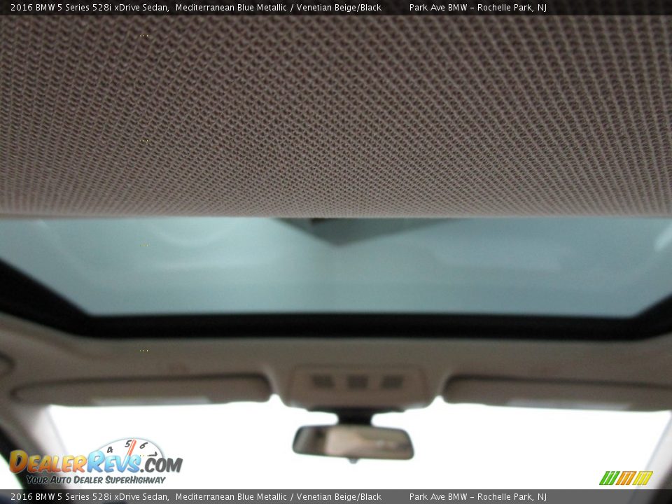 2016 BMW 5 Series 528i xDrive Sedan Mediterranean Blue Metallic / Venetian Beige/Black Photo #21