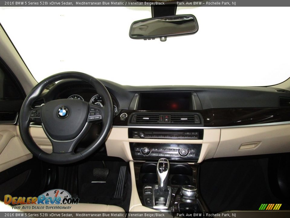 2016 BMW 5 Series 528i xDrive Sedan Mediterranean Blue Metallic / Venetian Beige/Black Photo #22
