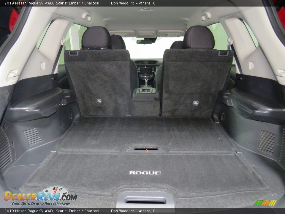 2019 Nissan Rogue SV AWD Scarlet Ember / Charcoal Photo #14