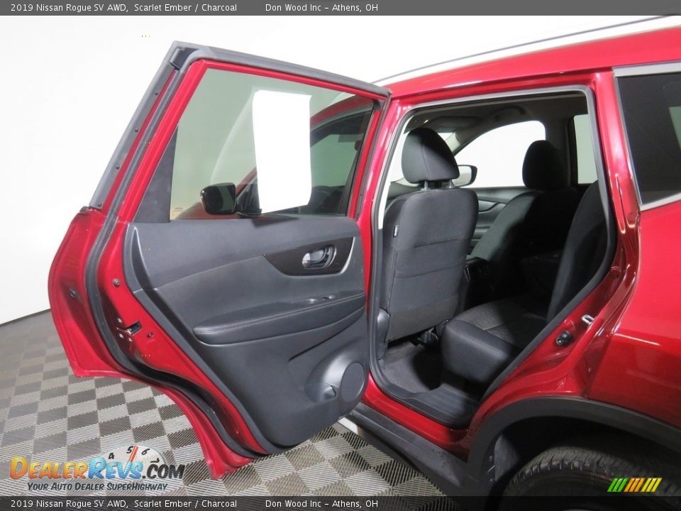 2019 Nissan Rogue SV AWD Scarlet Ember / Charcoal Photo #34