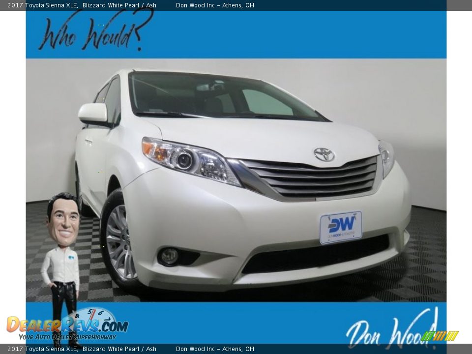 2017 Toyota Sienna XLE Blizzard White Pearl / Ash Photo #1