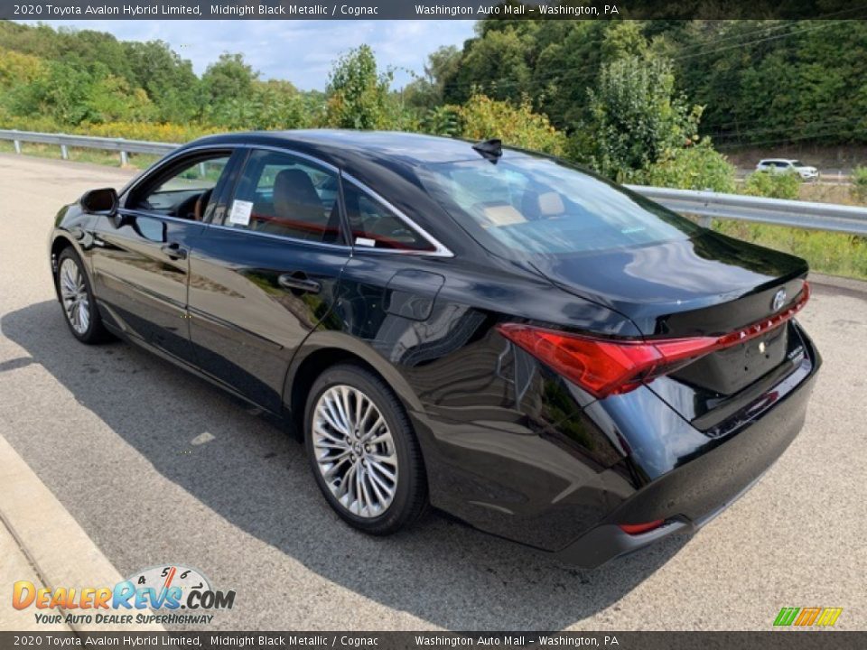 2020 Toyota Avalon Hybrid Limited Midnight Black Metallic / Cognac Photo #2