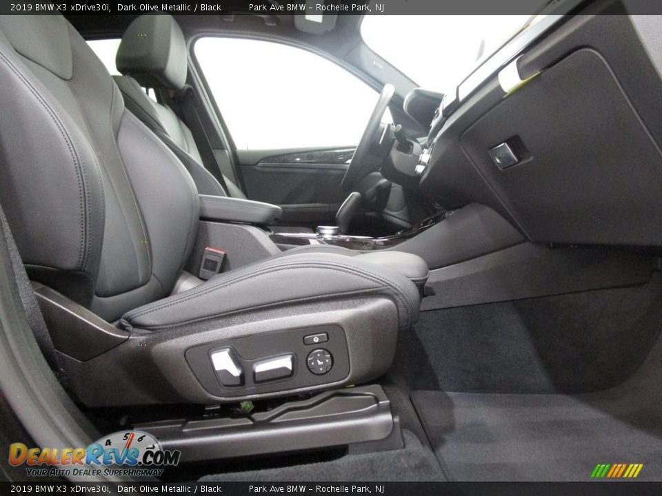 2019 BMW X3 xDrive30i Dark Olive Metallic / Black Photo #15