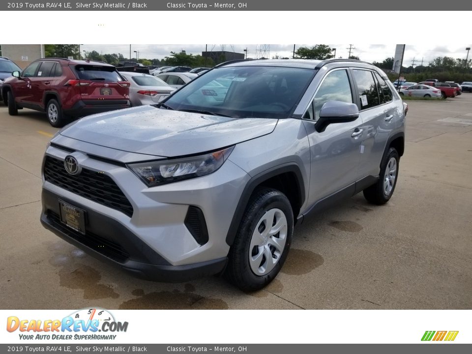 2019 Toyota RAV4 LE Silver Sky Metallic / Black Photo #1