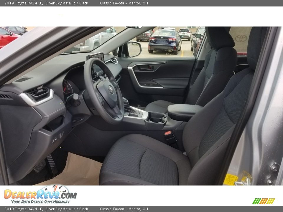 2019 Toyota RAV4 LE Silver Sky Metallic / Black Photo #2