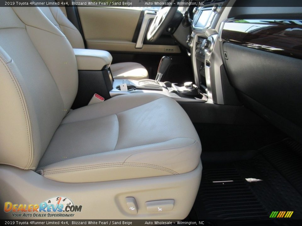 2019 Toyota 4Runner Limited 4x4 Blizzard White Pearl / Sand Beige Photo #11