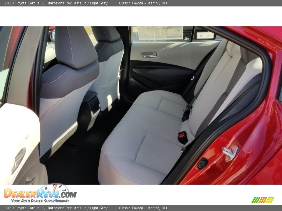 2020 Toyota Corolla LE Barcelona Red Metallic / Light Gray Photo #3