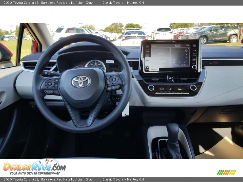 2020 Toyota Corolla LE Barcelona Red Metallic / Light Gray Photo #4