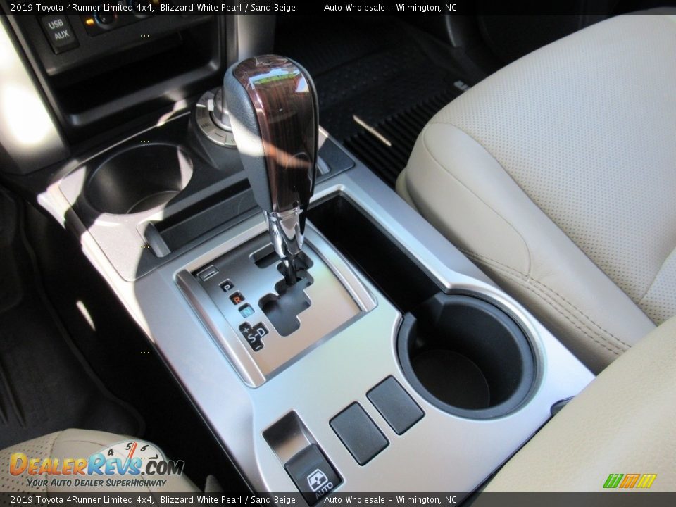 2019 Toyota 4Runner Limited 4x4 Blizzard White Pearl / Sand Beige Photo #19