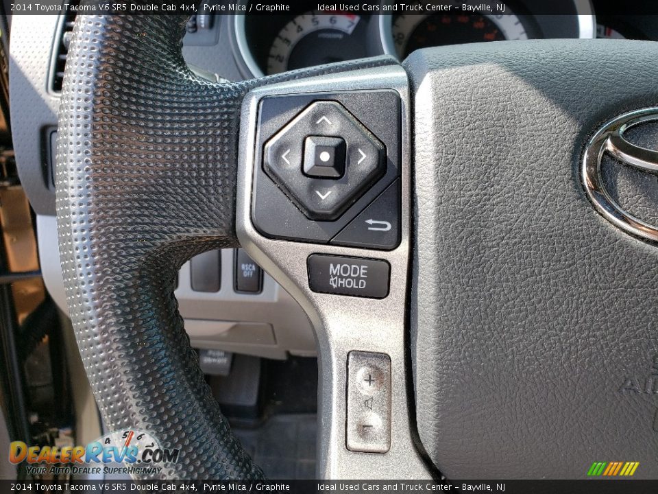2014 Toyota Tacoma V6 SR5 Double Cab 4x4 Pyrite Mica / Graphite Photo #17