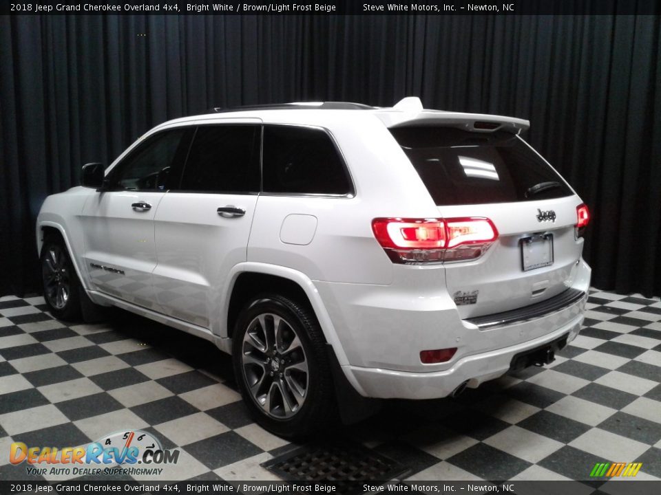 2018 Jeep Grand Cherokee Overland 4x4 Bright White / Brown/Light Frost Beige Photo #8