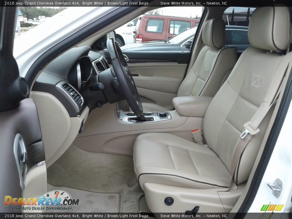 2018 Jeep Grand Cherokee Overland 4x4 Bright White / Brown/Light Frost Beige Photo #10