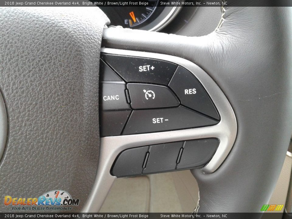 2018 Jeep Grand Cherokee Overland 4x4 Bright White / Brown/Light Frost Beige Photo #20