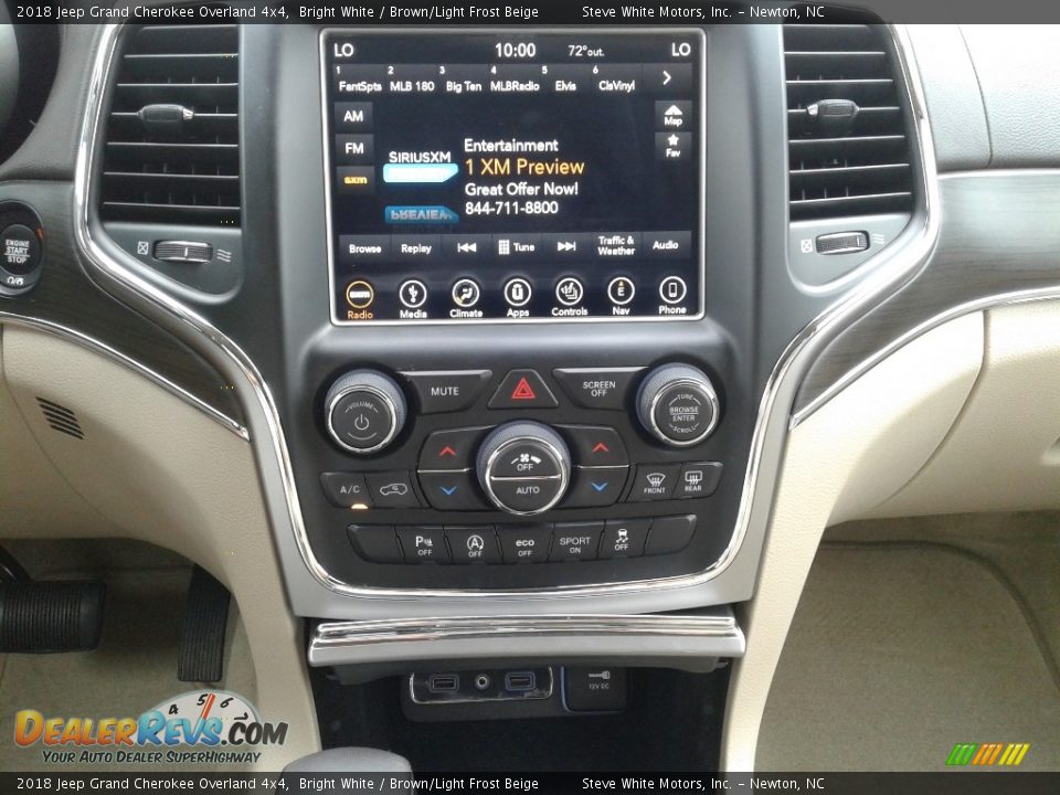 2018 Jeep Grand Cherokee Overland 4x4 Bright White / Brown/Light Frost Beige Photo #22