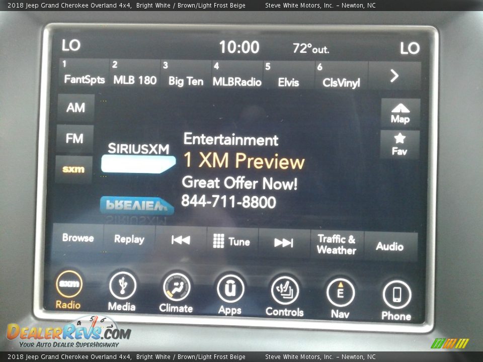 2018 Jeep Grand Cherokee Overland 4x4 Bright White / Brown/Light Frost Beige Photo #23