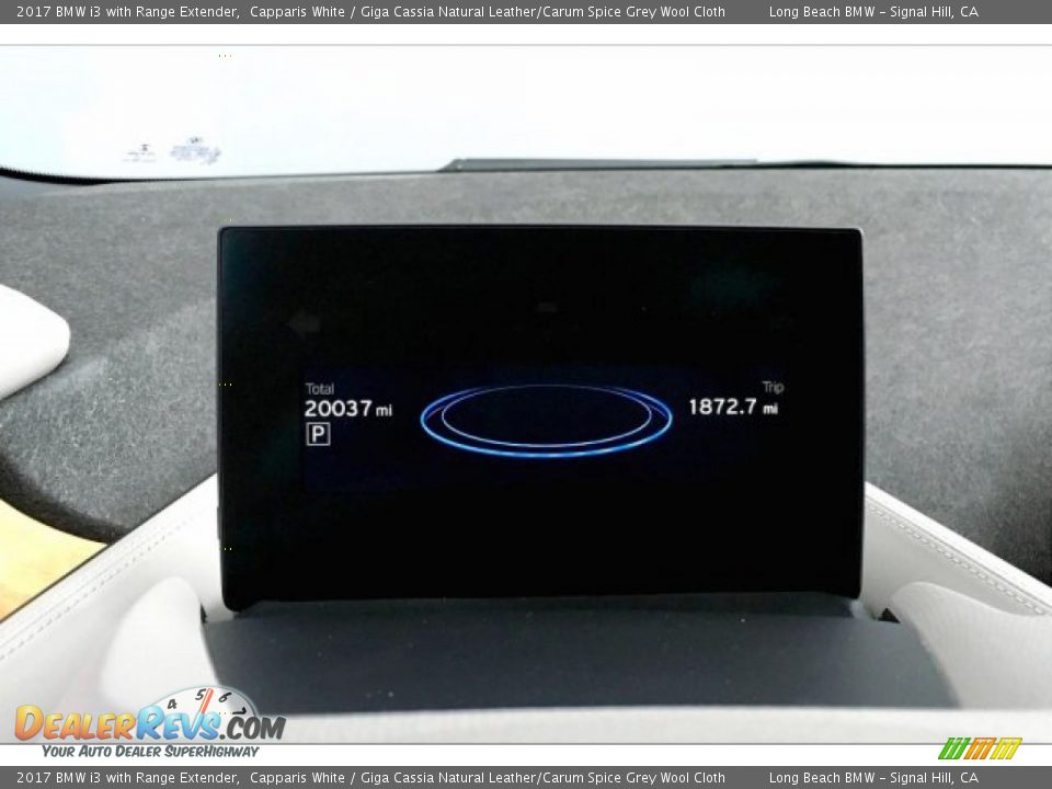 2017 BMW i3 with Range Extender Capparis White / Giga Cassia Natural Leather/Carum Spice Grey Wool Cloth Photo #16