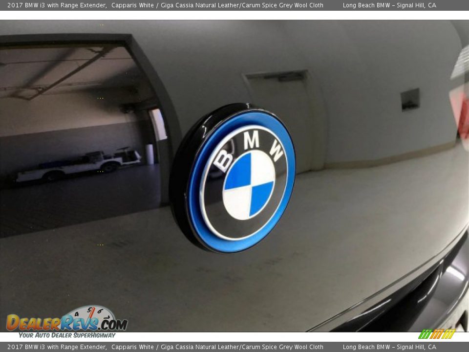 2017 BMW i3 with Range Extender Capparis White / Giga Cassia Natural Leather/Carum Spice Grey Wool Cloth Photo #23
