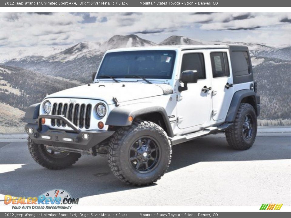 2012 Jeep Wrangler Unlimited Sport 4x4 Bright Silver Metallic / Black Photo #5