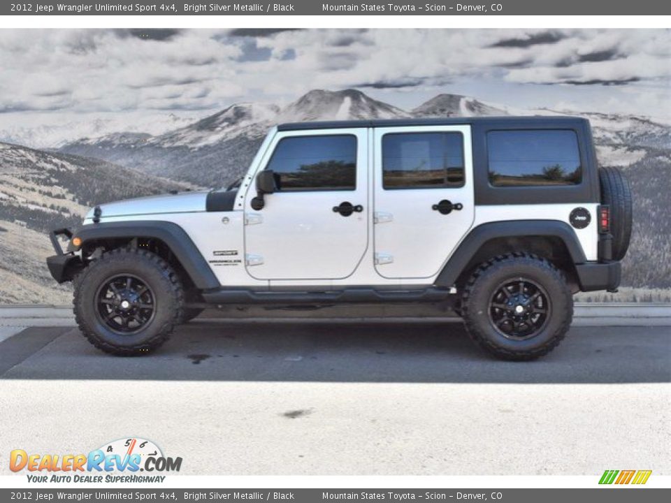 2012 Jeep Wrangler Unlimited Sport 4x4 Bright Silver Metallic / Black Photo #6