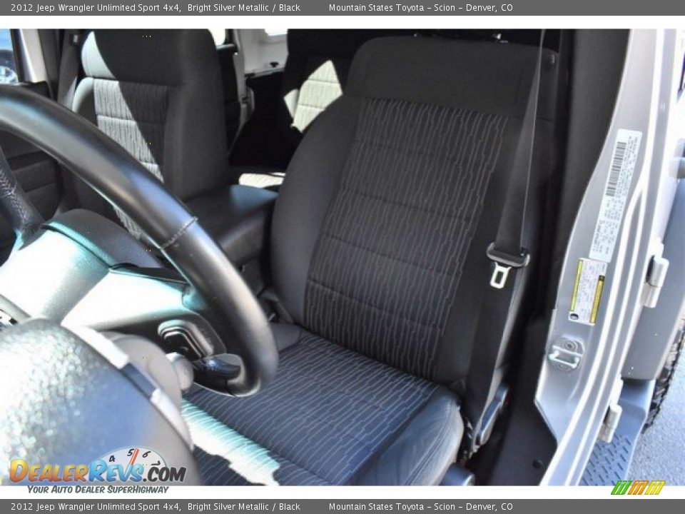 2012 Jeep Wrangler Unlimited Sport 4x4 Bright Silver Metallic / Black Photo #12