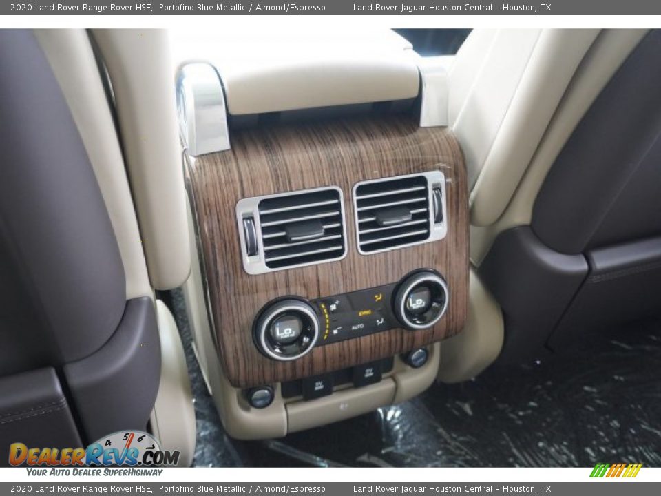Controls of 2020 Land Rover Range Rover HSE Photo #33