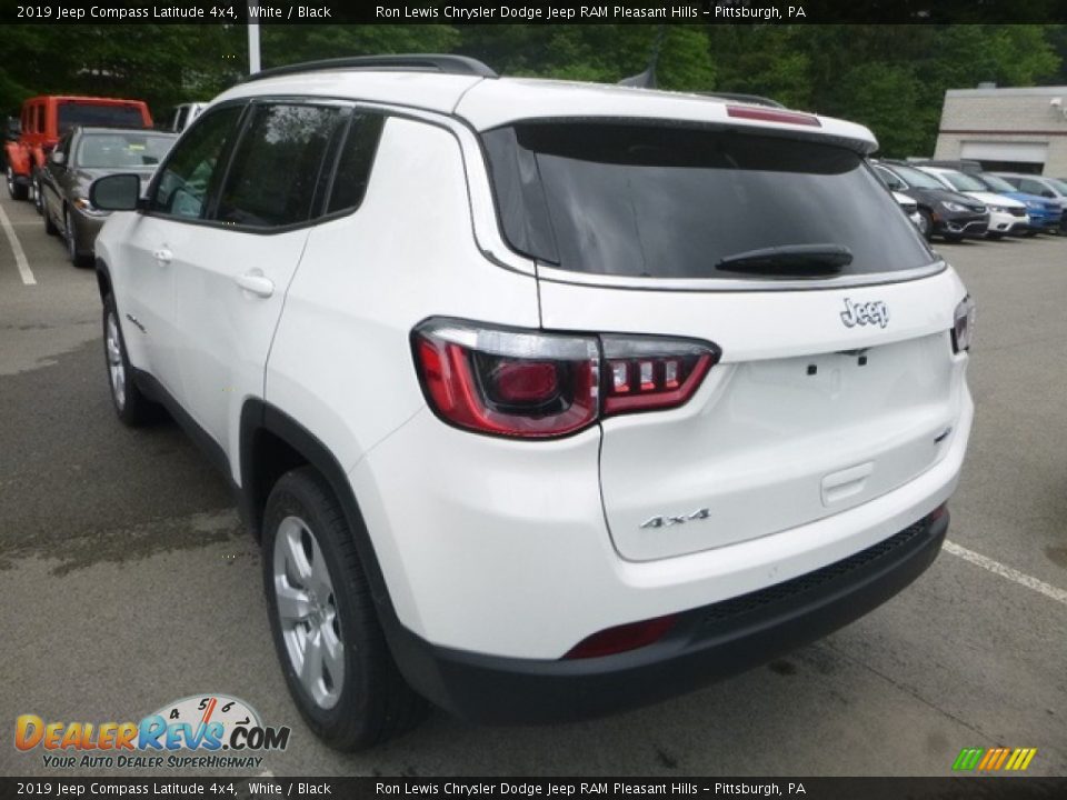 2019 Jeep Compass Latitude 4x4 White / Black Photo #4