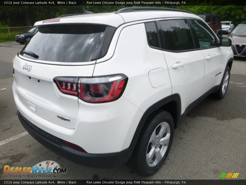 2019 Jeep Compass Latitude 4x4 White / Black Photo #6