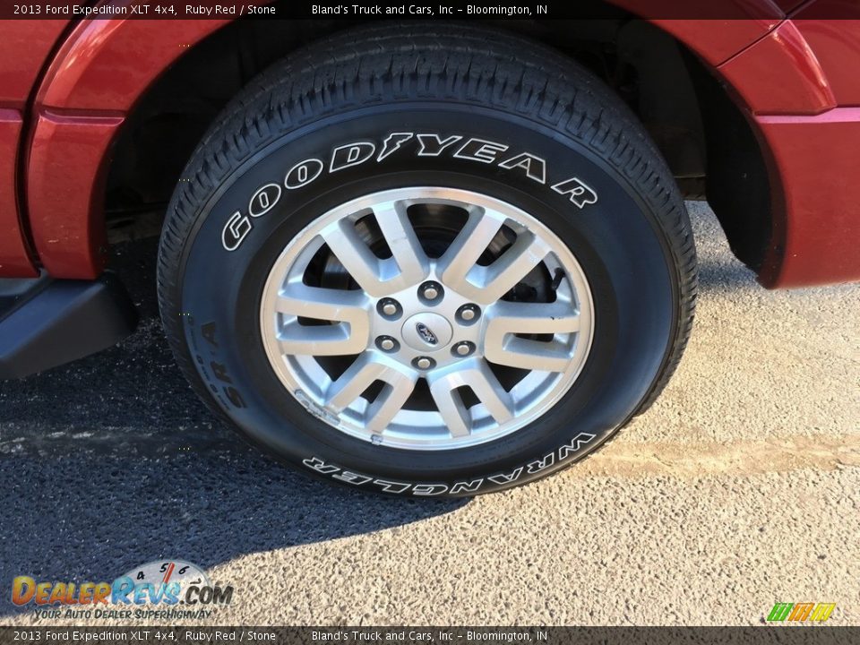 2013 Ford Expedition XLT 4x4 Ruby Red / Stone Photo #36