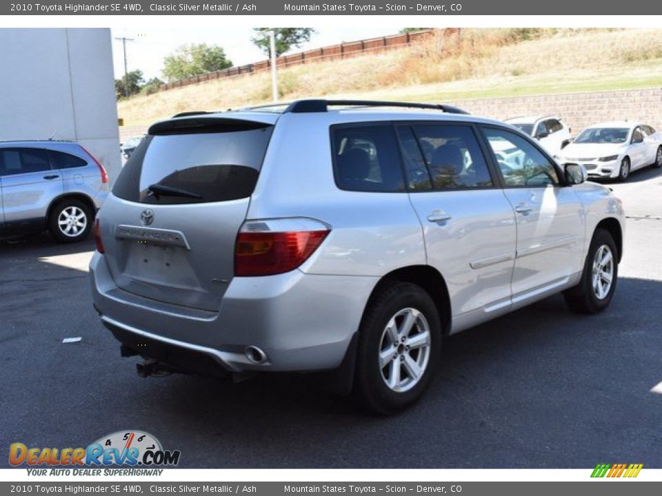 2010 Toyota Highlander SE 4WD Classic Silver Metallic / Ash Photo #6