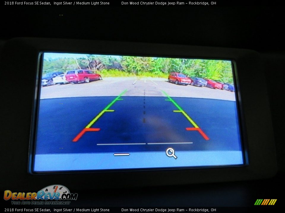 2018 Ford Focus SE Sedan Ingot Silver / Medium Light Stone Photo #2