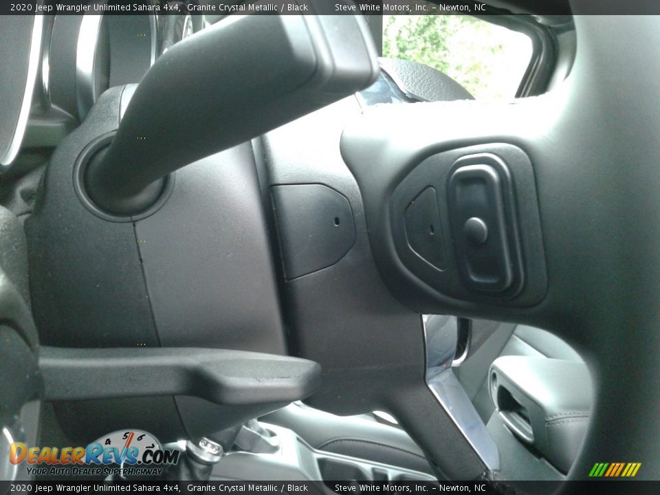 2020 Jeep Wrangler Unlimited Sahara 4x4 Granite Crystal Metallic / Black Photo #15