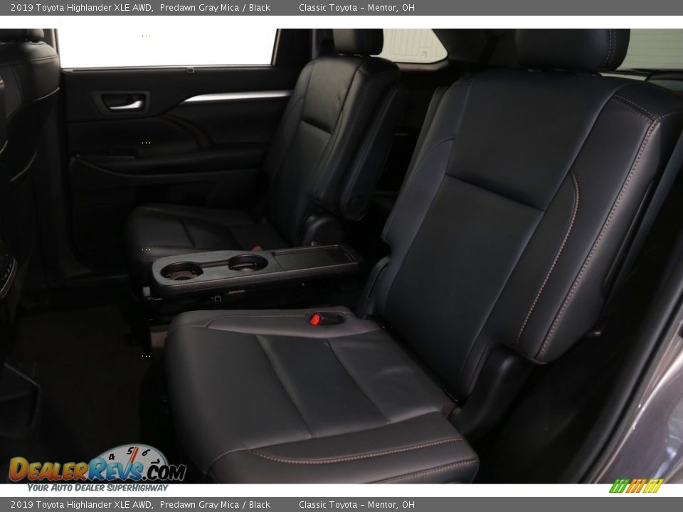 2019 Toyota Highlander XLE AWD Predawn Gray Mica / Black Photo #18