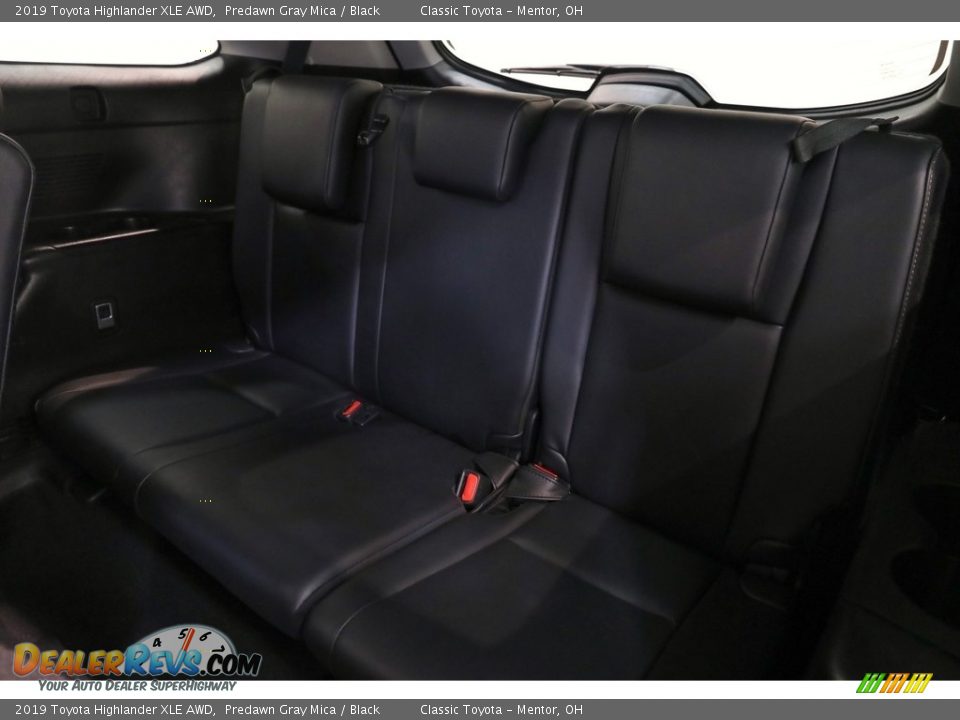 2019 Toyota Highlander XLE AWD Predawn Gray Mica / Black Photo #19