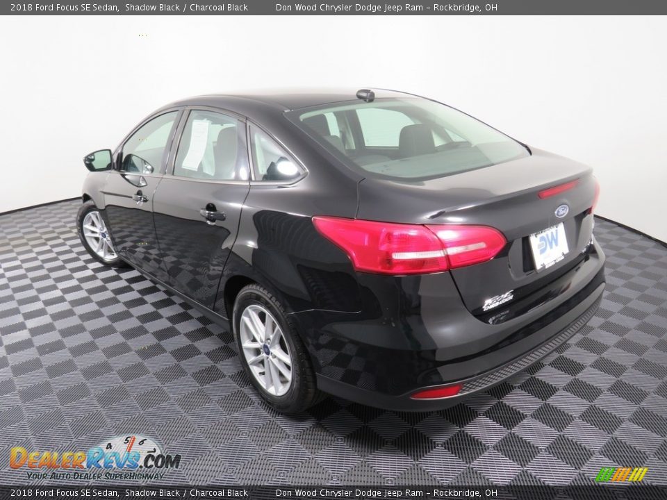 2018 Ford Focus SE Sedan Shadow Black / Charcoal Black Photo #11