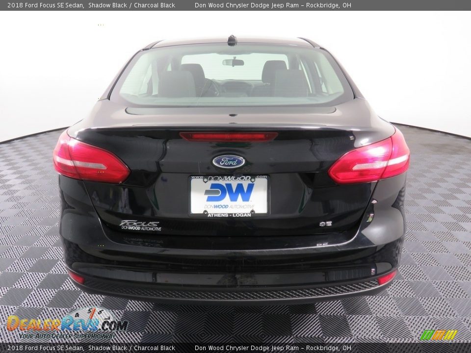 2018 Ford Focus SE Sedan Shadow Black / Charcoal Black Photo #12
