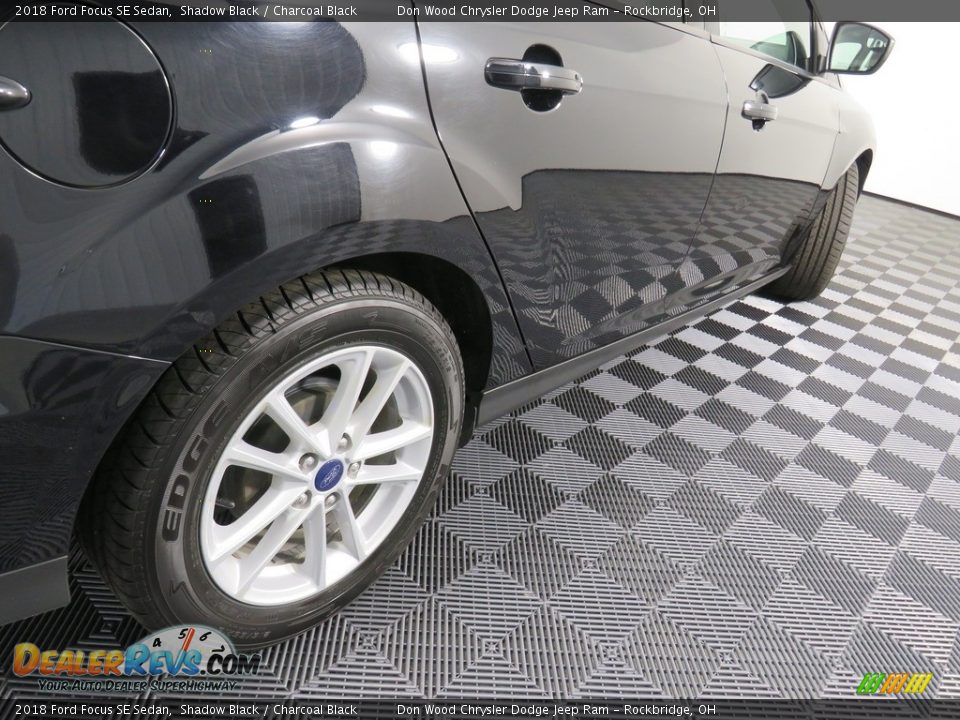 2018 Ford Focus SE Sedan Shadow Black / Charcoal Black Photo #16